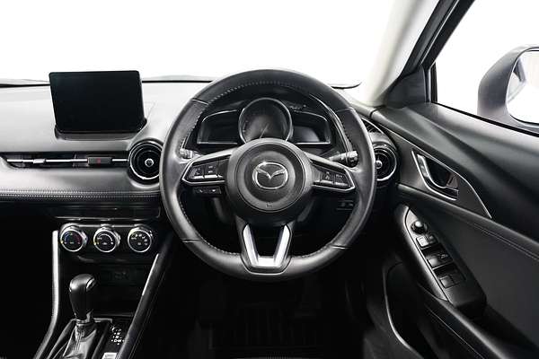2023 Mazda CX-3 sTouring DK