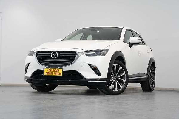 2023 Mazda CX-3 sTouring DK