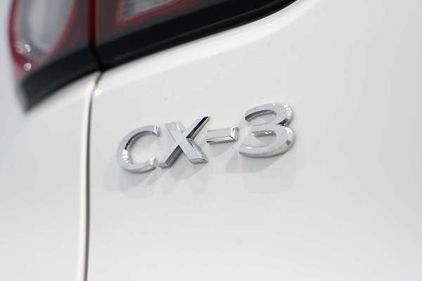 2023 Mazda CX-3 sTouring DK