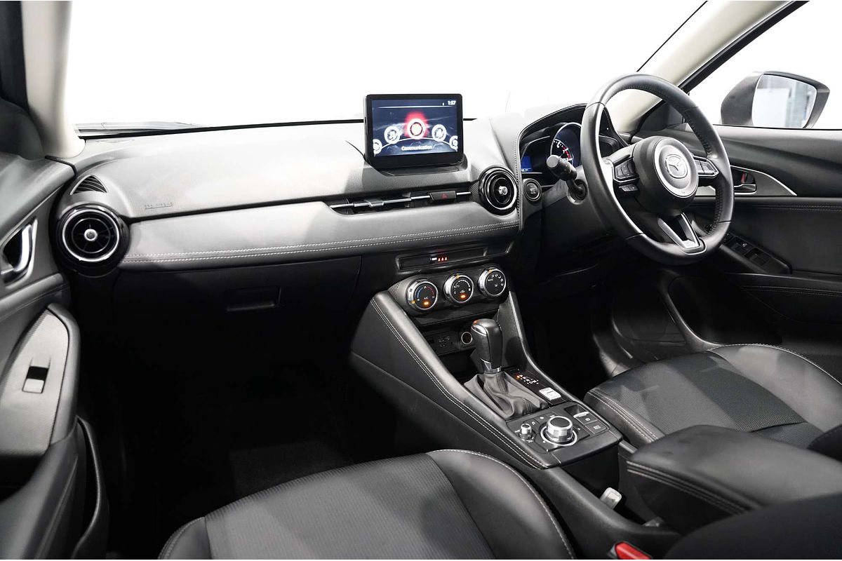 2023 Mazda CX-3 sTouring DK