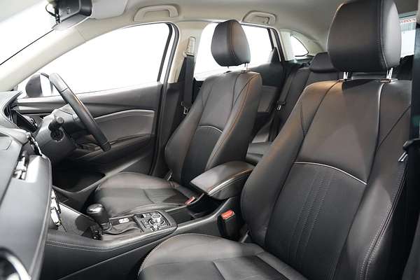 2023 Mazda CX-3 sTouring DK