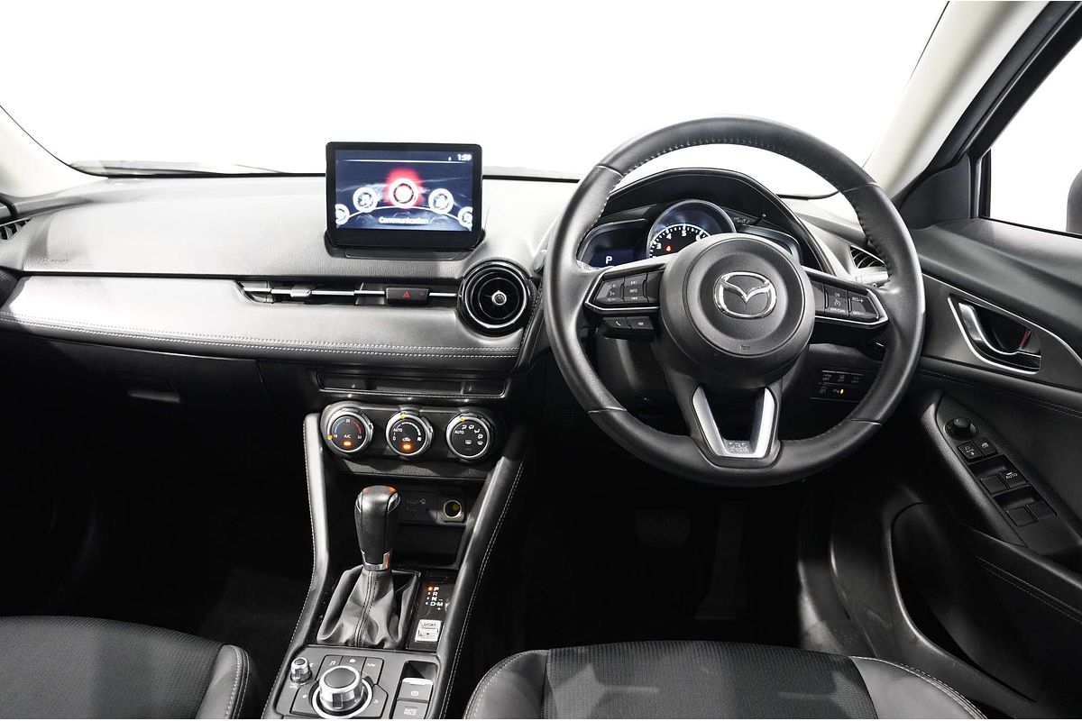 2023 Mazda CX-3 sTouring DK