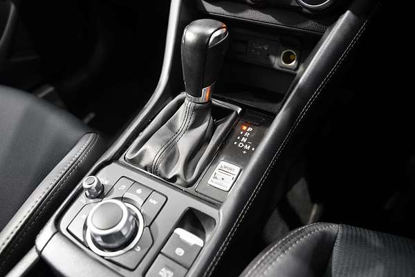 2023 Mazda CX-3 sTouring DK
