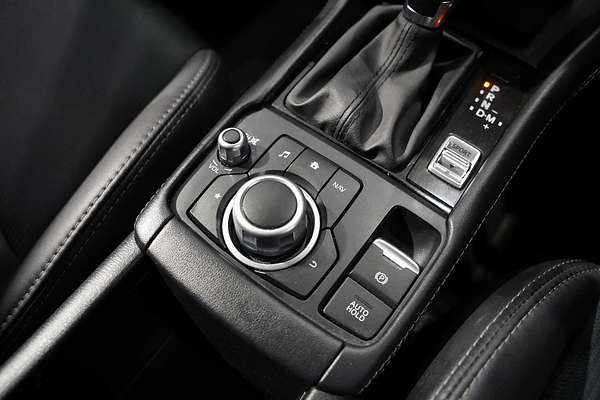 2023 Mazda CX-3 sTouring DK