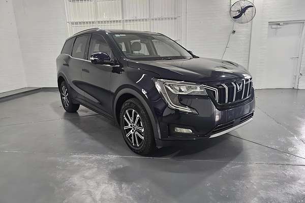 2025 Mahindra XUV700 AX7L