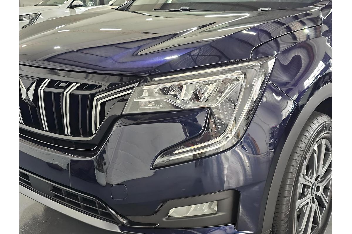2025 Mahindra XUV700 AX7L
