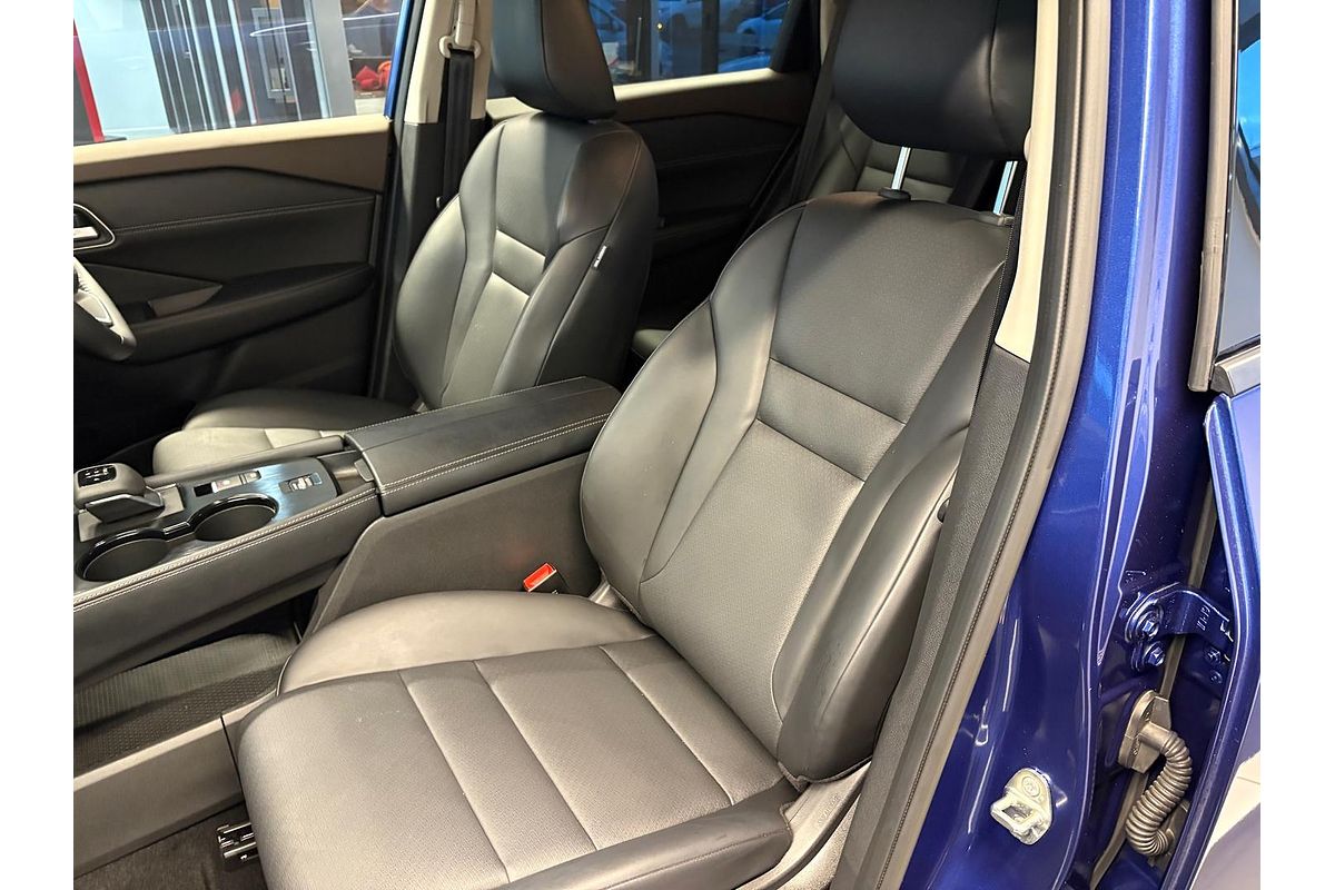 2024 Nissan X-TRAIL ST-L T33