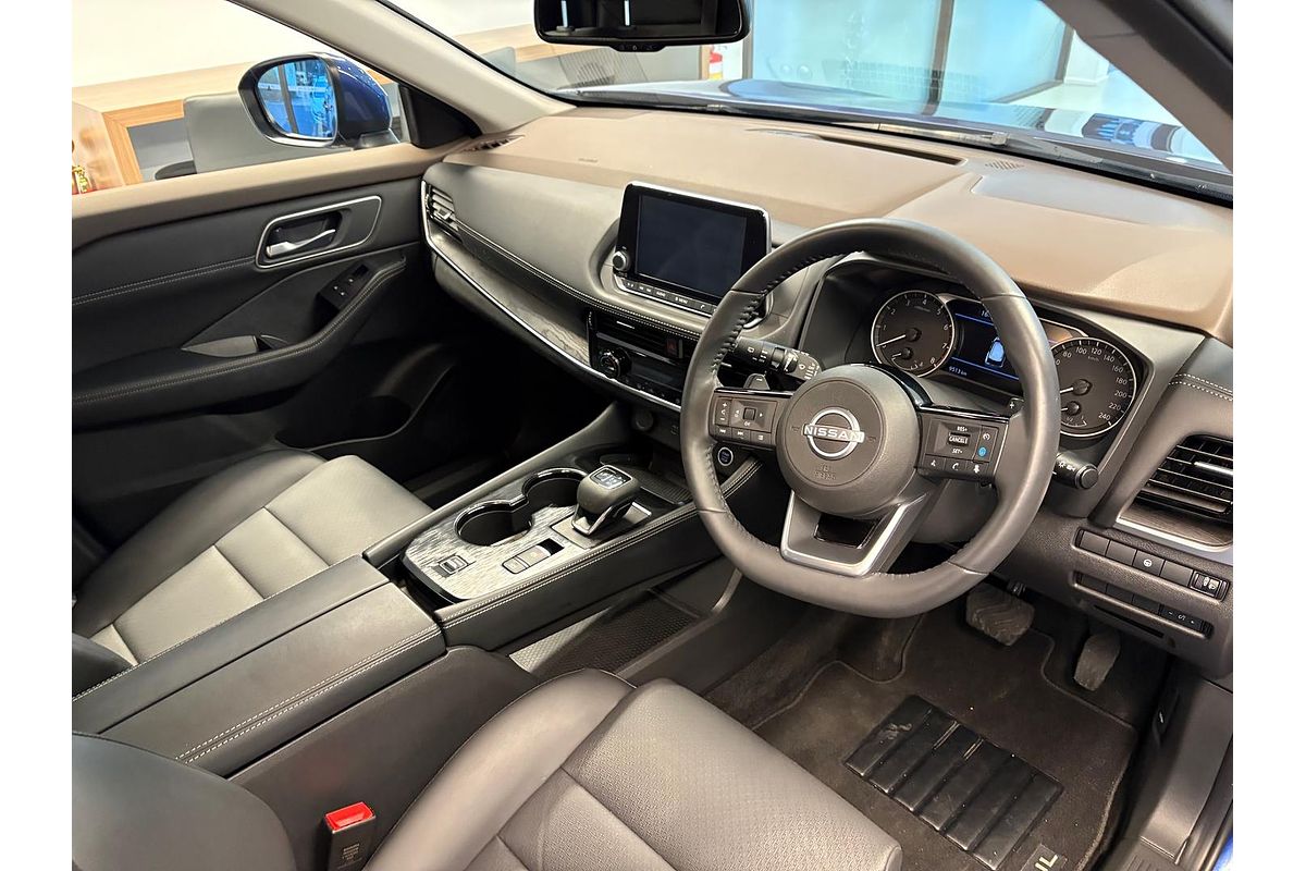 2024 Nissan X-TRAIL ST-L T33