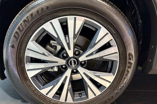2024 Nissan X-TRAIL ST-L T33