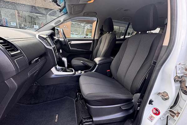 2017 Isuzu MU-X LS-U