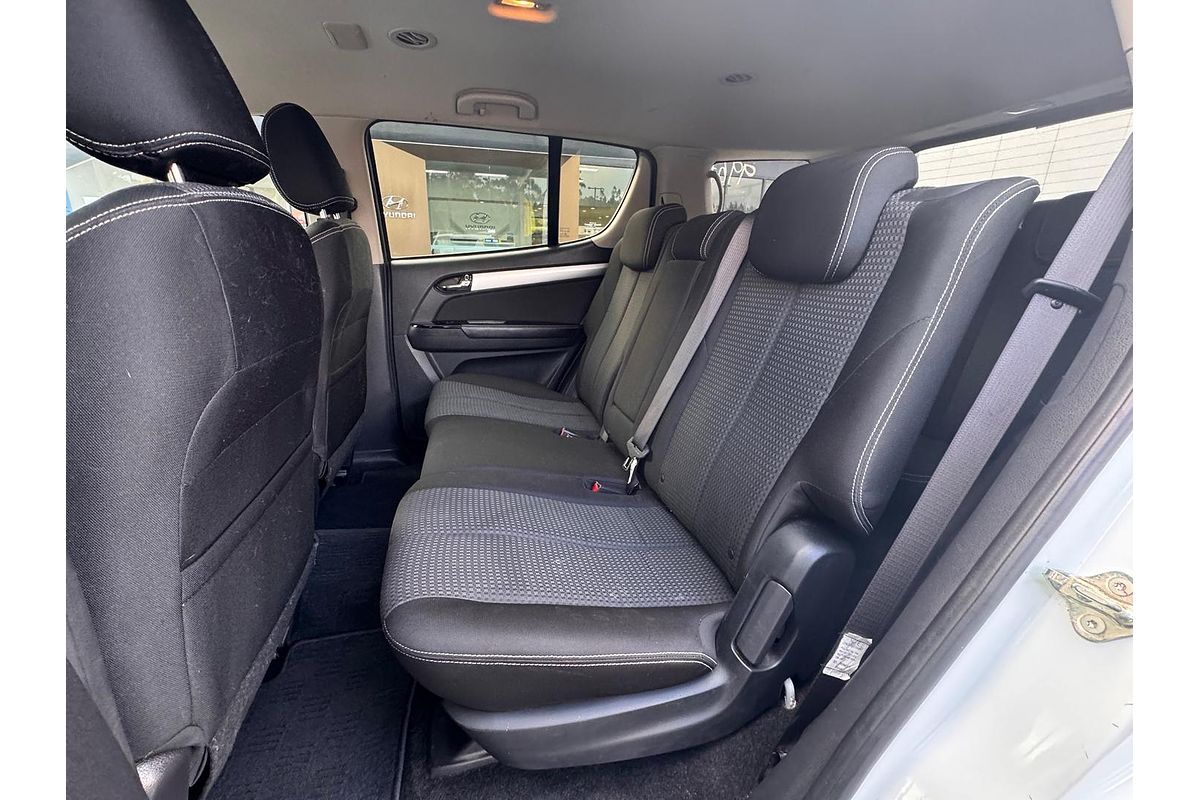 2017 Isuzu MU-X LS-U