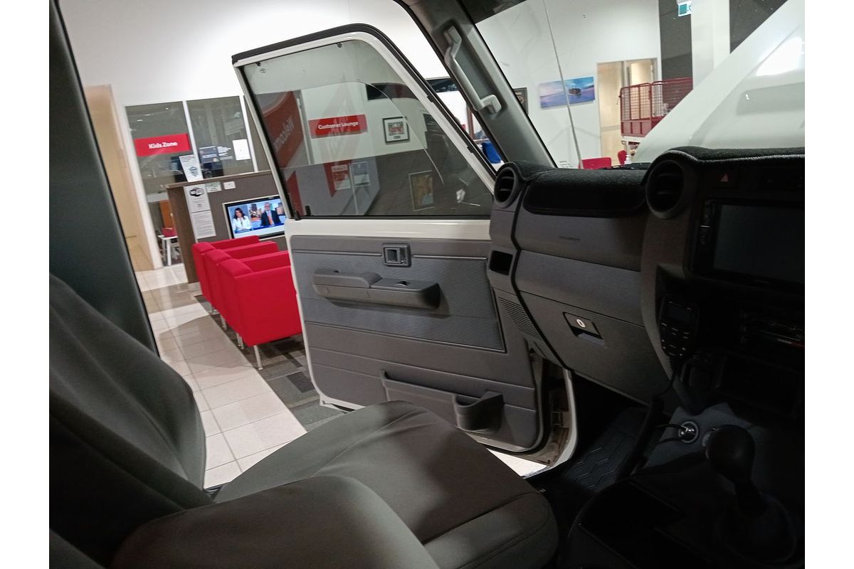 2024 Toyota Landcruiser GXL VDJL79R 4X4