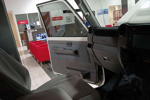 2024 Toyota Landcruiser GXL VDJL79R 4X4