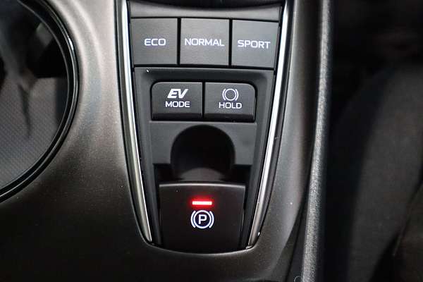 2023 Toyota Camry Ascent AXVH70R