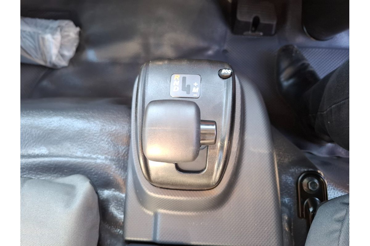 2025 Isuzu N Series N Series N Series