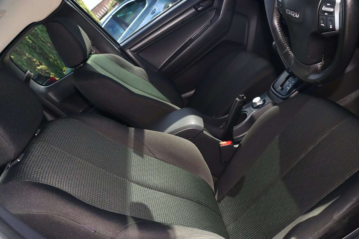 2018 Isuzu D-MAX SX 4X4