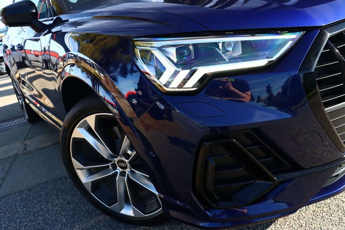 2022 Audi Q3 40 TFSI S line F3