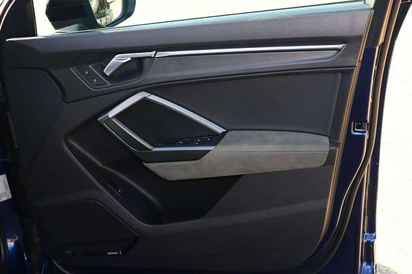 2022 Audi Q3 40 TFSI S line F3