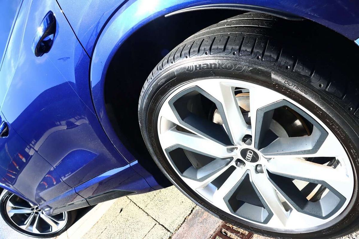 2022 Audi Q3 40 TFSI S line F3
