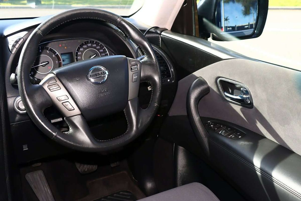 2013 Nissan Patrol ST-L Y62