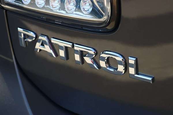 2013 Nissan Patrol ST-L Y62