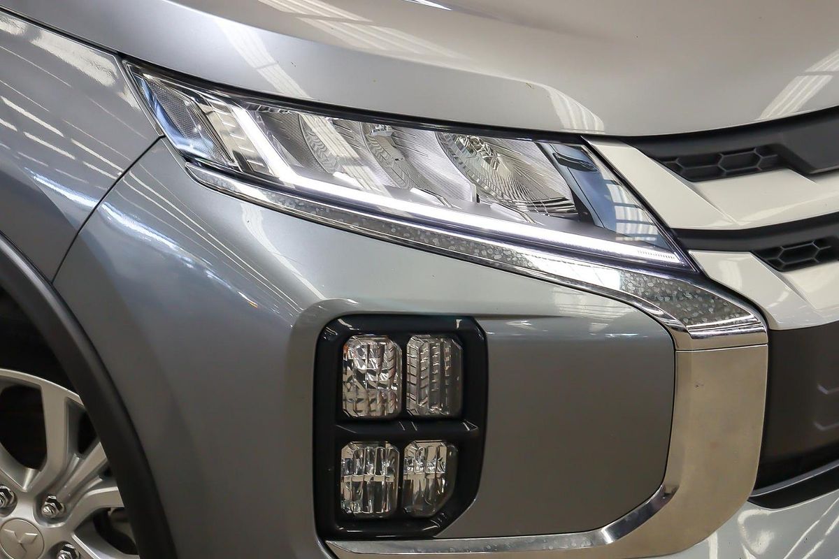 2022 Mitsubishi ASX ES Plus XD