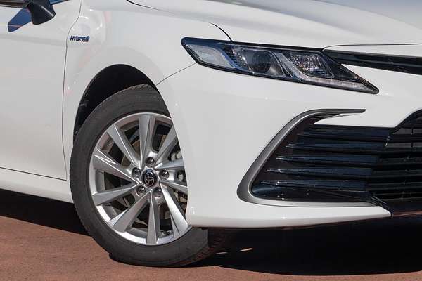 2024 Toyota Camry Ascent AXVH70R