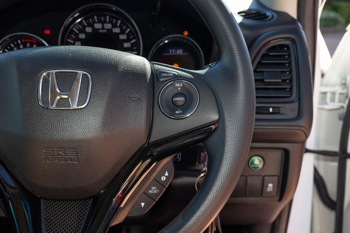 2017 Honda HR-V VTi