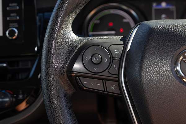 2024 Toyota Camry Ascent AXVH70R