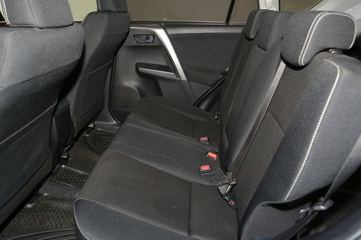 2018 Toyota RAV4 GXL ASA44R