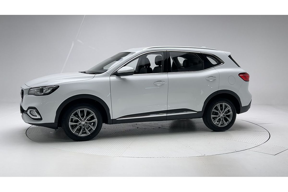 2022 MG HS Vibe SAS23