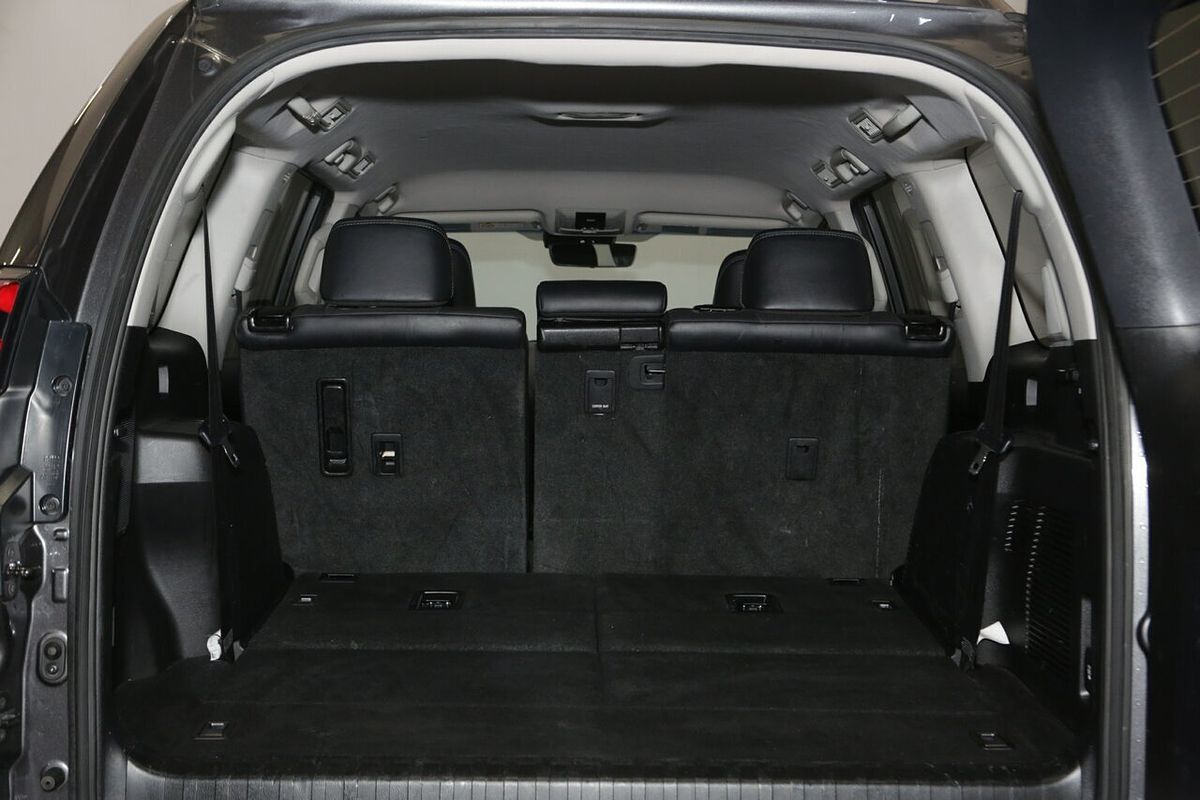 2023 Toyota Landcruiser Prado VX GDJ150R
