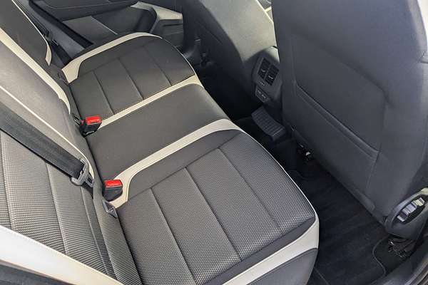 2022 Volkswagen T-Roc 140TSI Sport A11