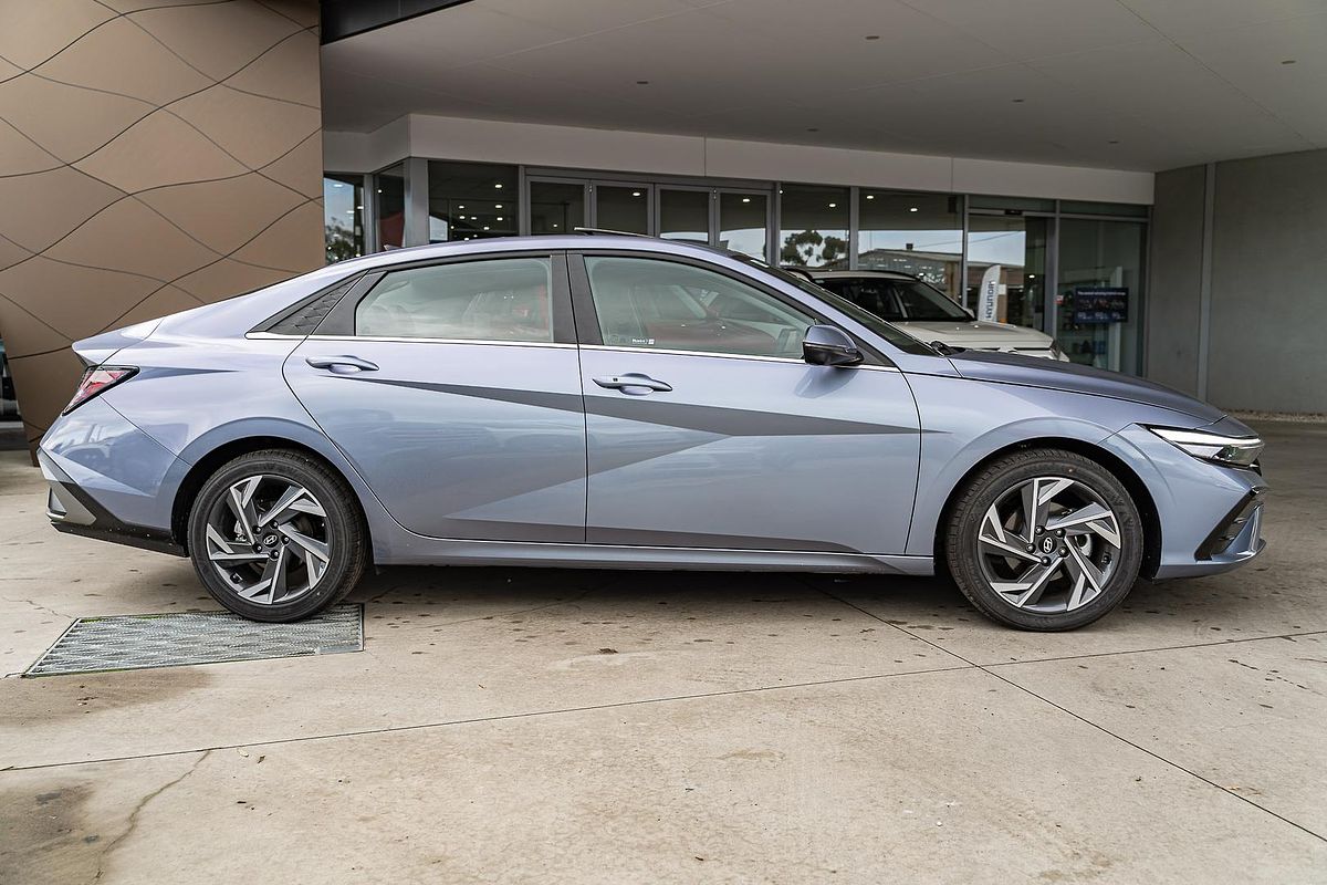 2025 Hyundai i30 Premium CN7.V2