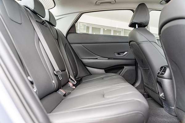 2025 Hyundai i30 Premium CN7.V2