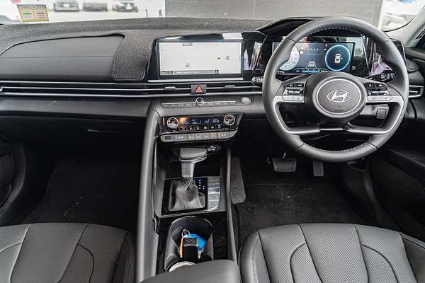 2025 Hyundai i30 Premium CN7.V2