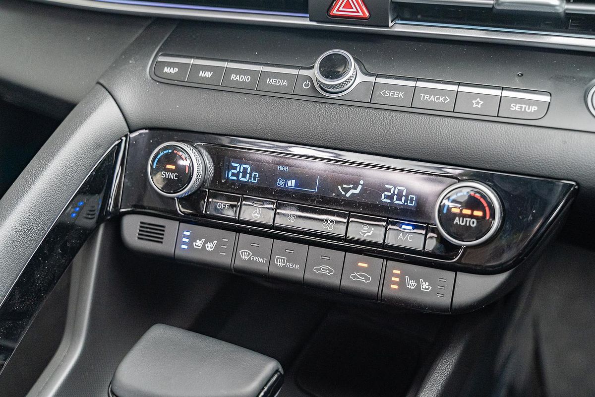 2025 Hyundai i30 Premium CN7.V2