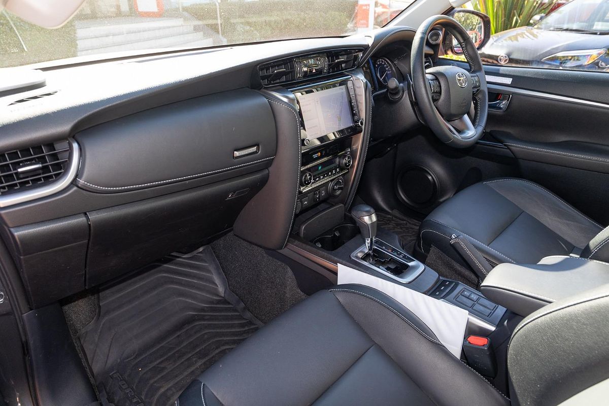2024 Toyota Fortuner Crusade GUN156R