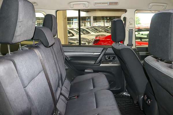 2019 Mitsubishi Pajero GLX NX