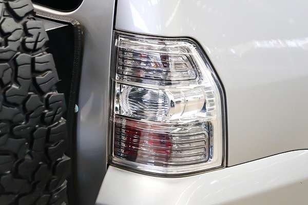 2019 Mitsubishi Pajero GLX NX