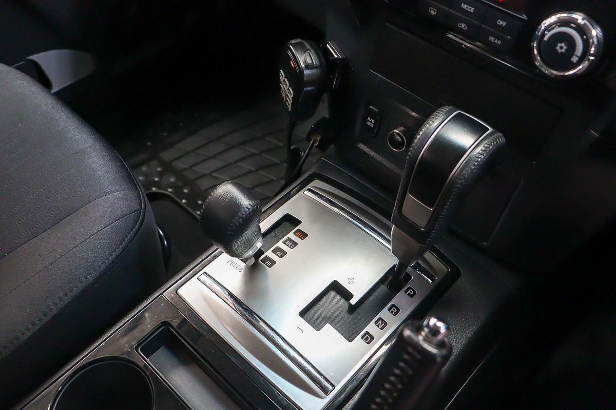 2019 Mitsubishi Pajero GLX NX