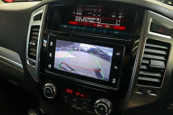 2019 Mitsubishi Pajero GLX NX
