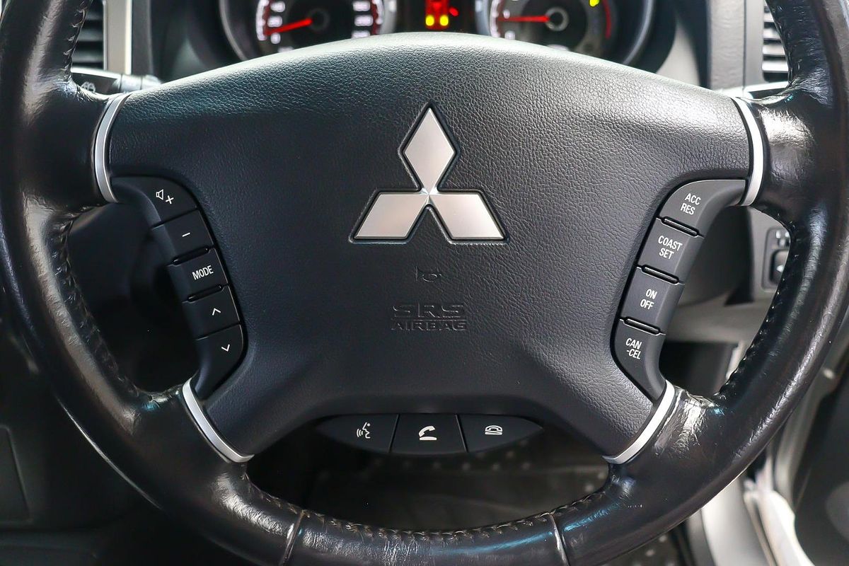 2019 Mitsubishi Pajero GLX NX