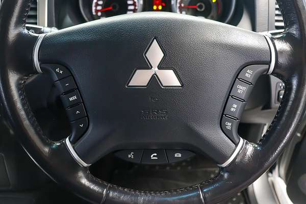 2019 Mitsubishi Pajero GLX NX