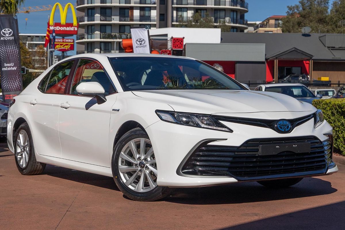 2022 Toyota Camry Ascent AXVH70R