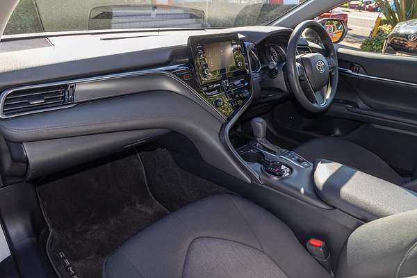 2022 Toyota Camry Ascent AXVH70R