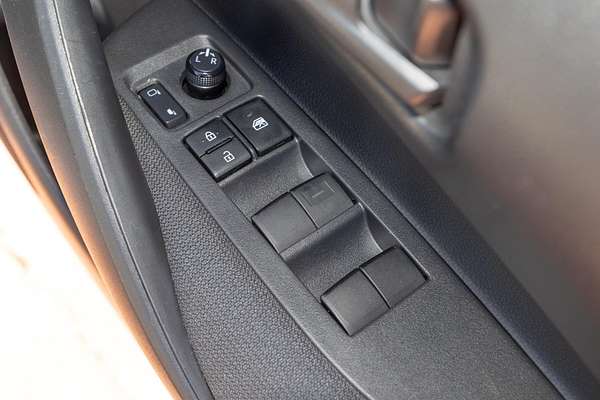 2019 Toyota Corolla Ascent Sport Hybrid ZWE211R