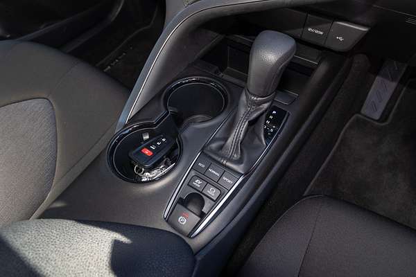2022 Toyota Camry Ascent AXVH70R