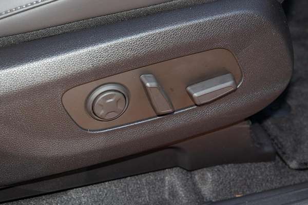 2025 Kia Carnival GT-Line KA4 PE