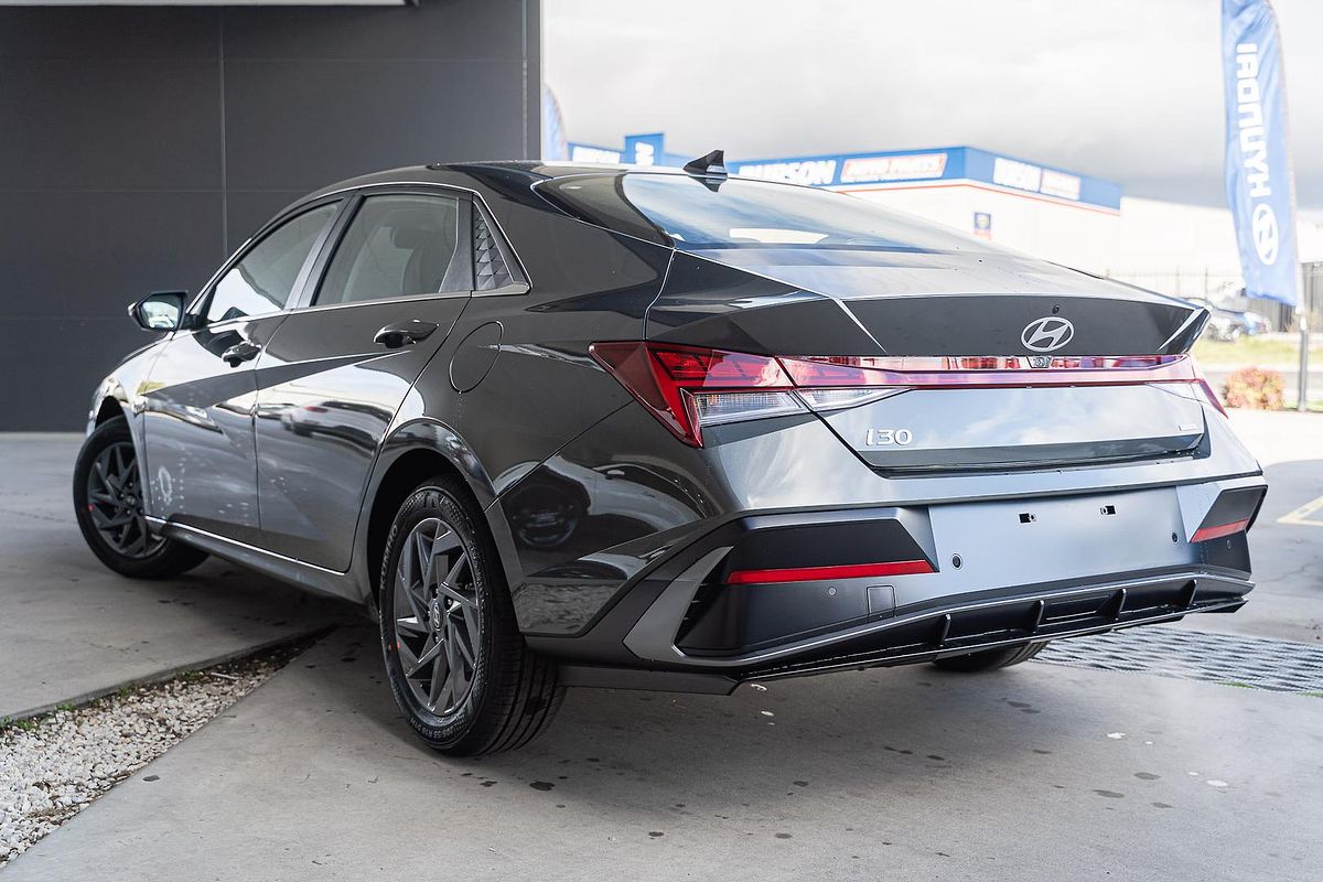2025 Hyundai i30 Elite Hybrid CN7.V2